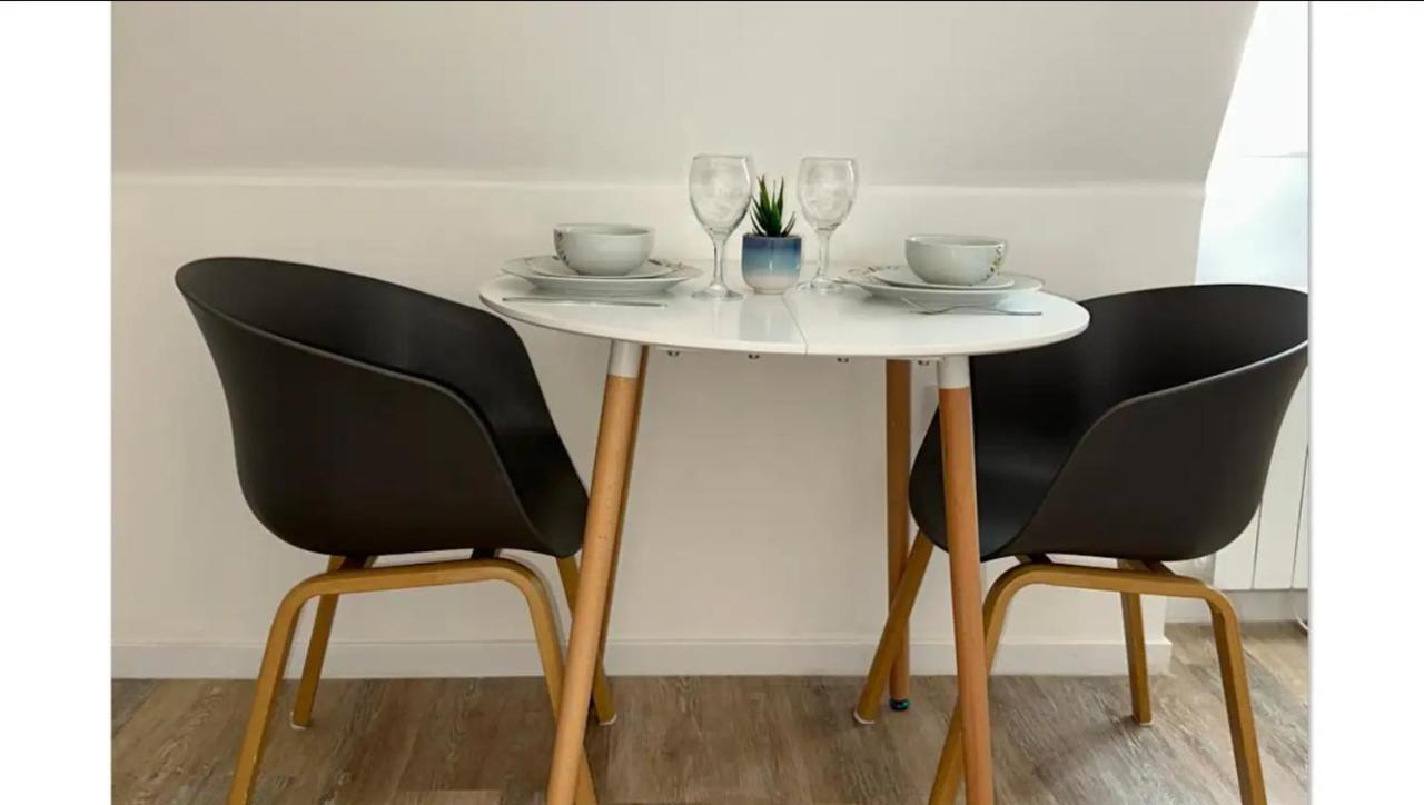 Lerelaisdodileqsl - Cambrai - Hyper Centre - Free Wifi - Ideal Couple & Famille Buitenkant foto