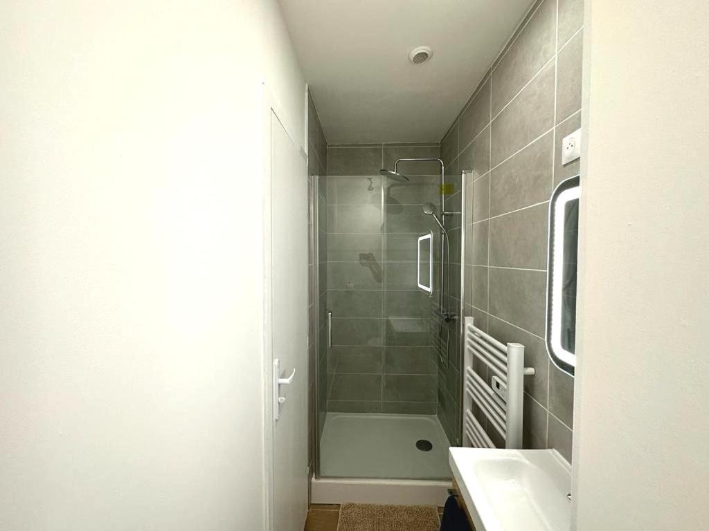 Lerelaisdodileqsl - Cambrai - Hyper Centre - Free Wifi - Ideal Couple & Famille Buitenkant foto
