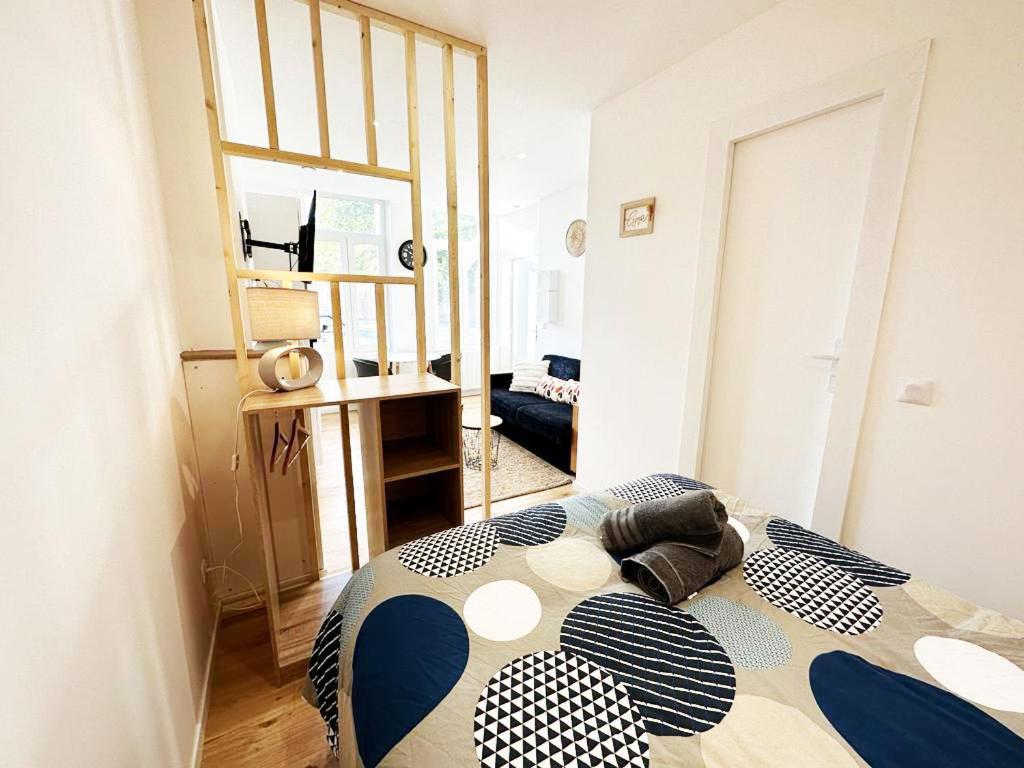 Lerelaisdodileqsl - Cambrai - Hyper Centre - Free Wifi - Ideal Couple & Famille Buitenkant foto